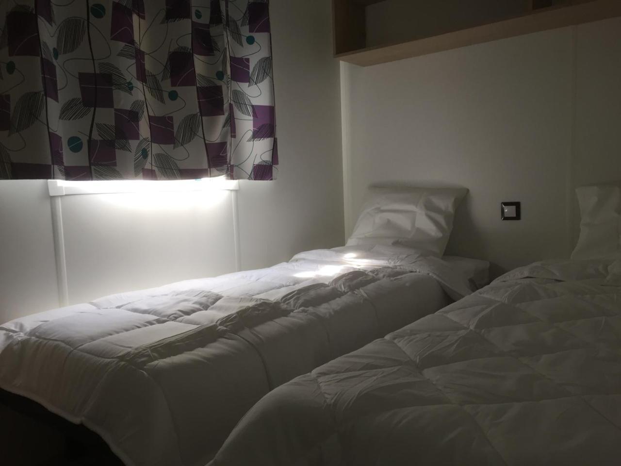 Camping De 孔特雷克塞维尔 外观 照片
